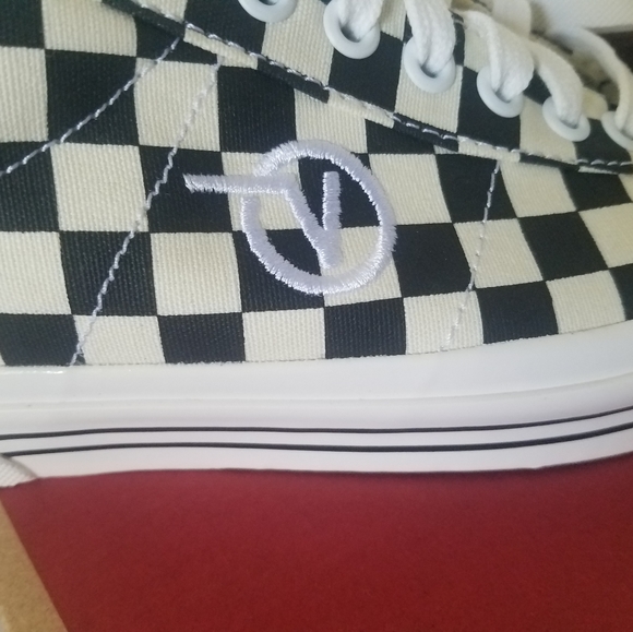 Van's SID DX. Brand New. Womens Sz 10 - Picture 7 of 10